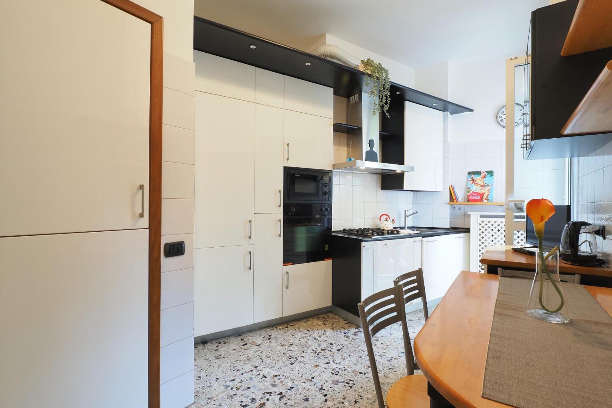 Primopiano - Palmaria B Apartment Milan Luaran gambar