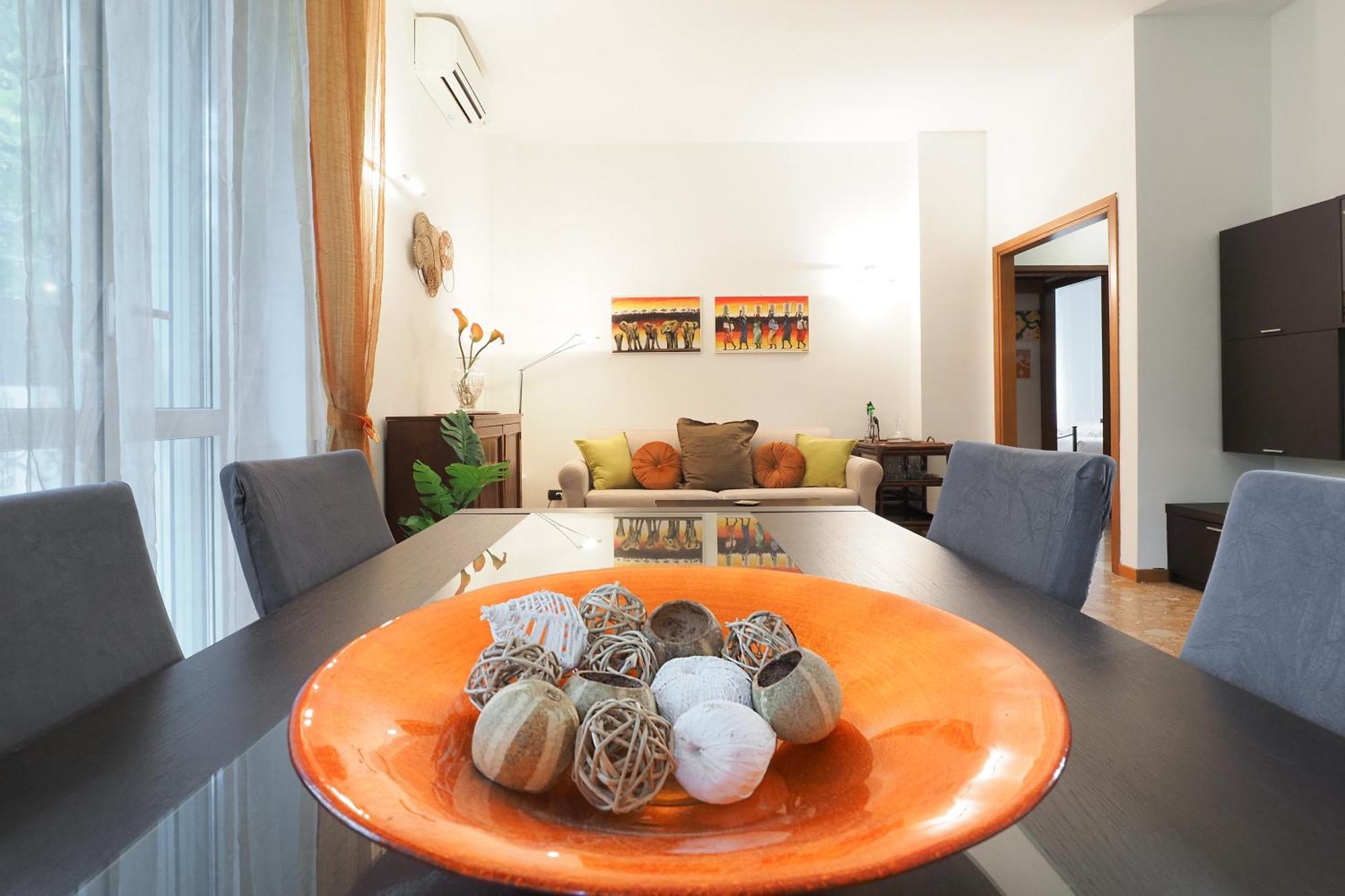 Primopiano - Palmaria B Apartment Milan Luaran gambar