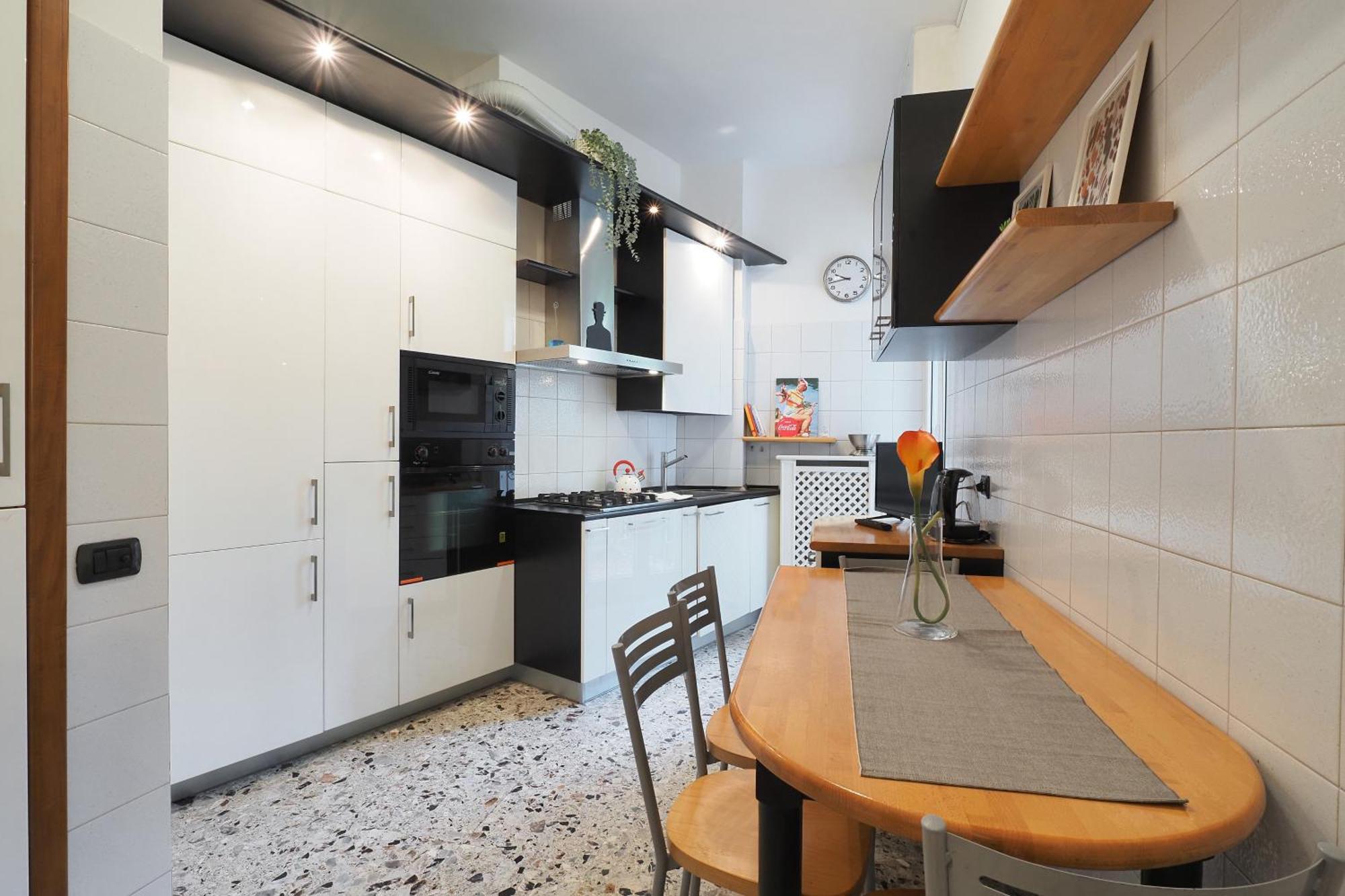 Primopiano - Palmaria B Apartment Milan Luaran gambar