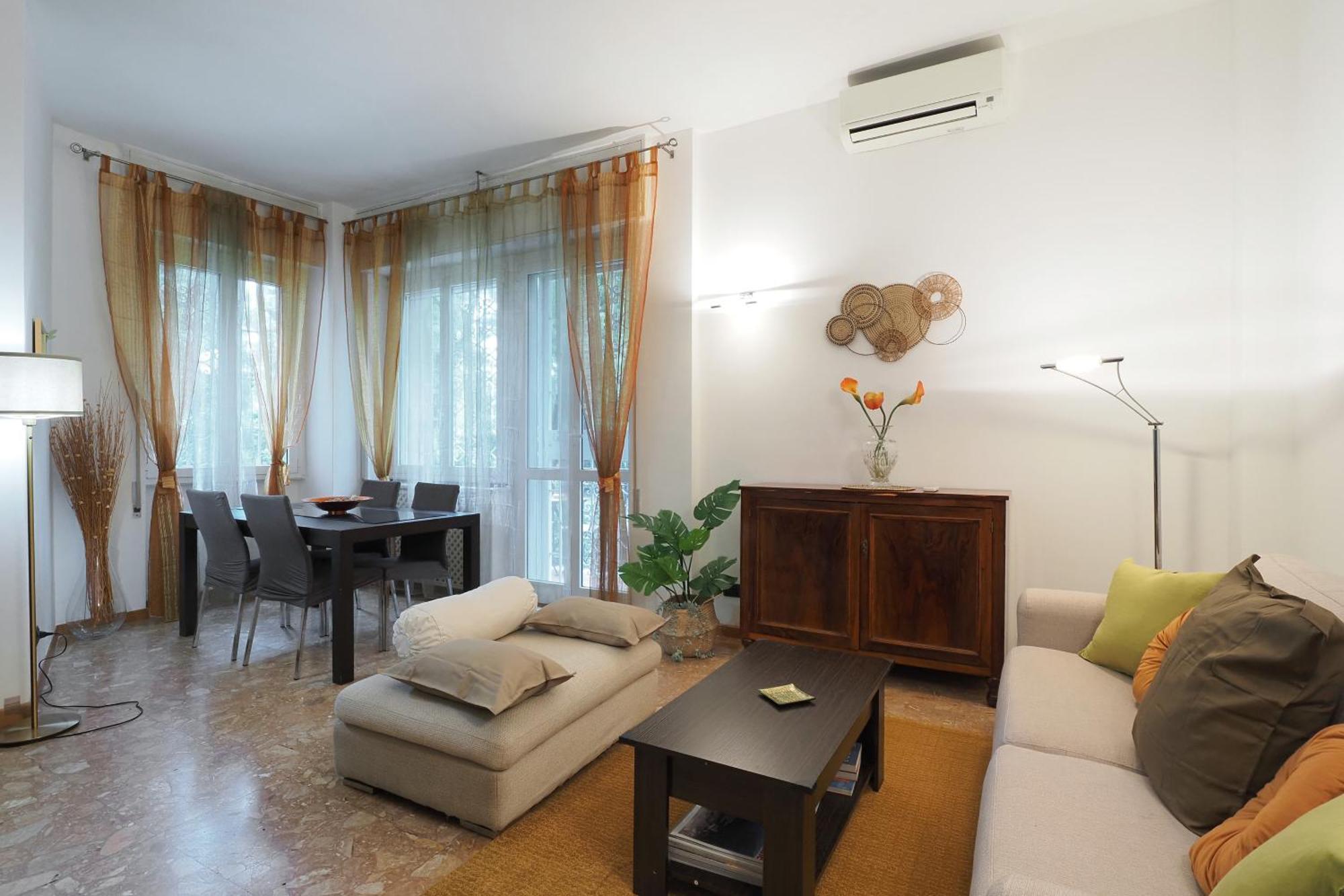 Primopiano - Palmaria B Apartment Milan Luaran gambar